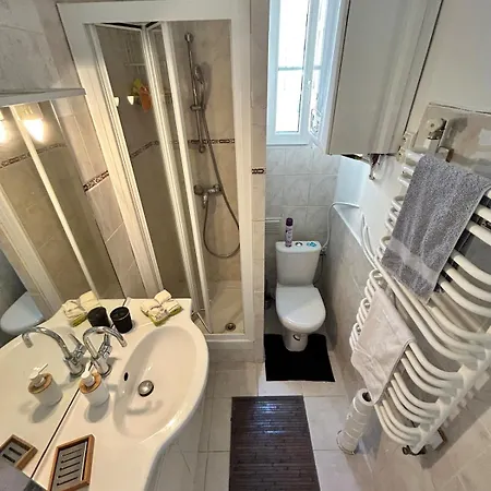 Cosy Flat 10 Min By Walk From Rue D Antibes