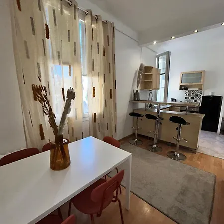 Cosy Flat 10 Min By Walk From Rue D Antibes *