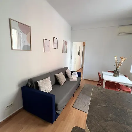 Cosy Flat 10 Min By Walk From Rue D Antibes * קאן