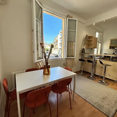 Cosy Flat 10 Min By Walk From Rue D Antibes קאן