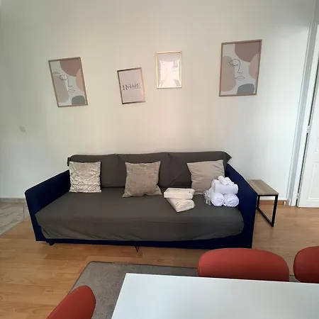 Cosy Flat 10 Min By Walk From Rue D Antibes דירה קאן